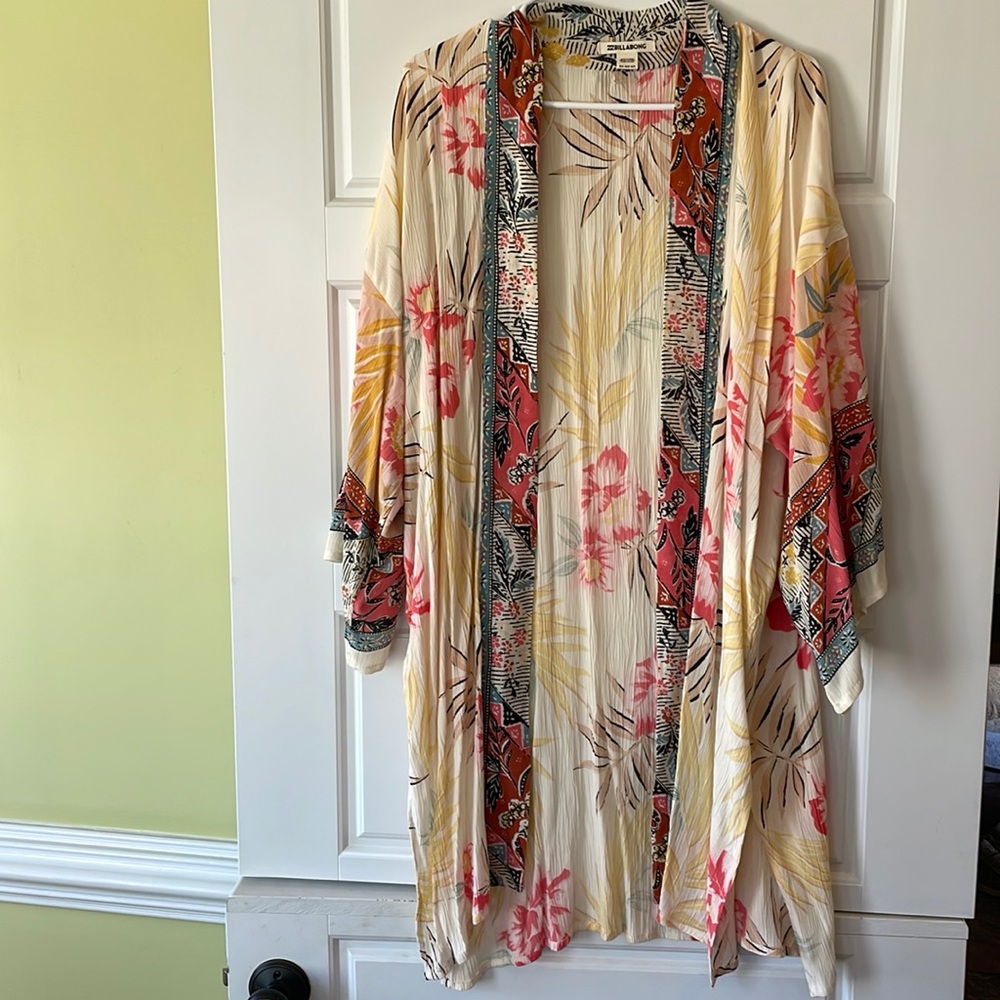 Billabong cardigan
